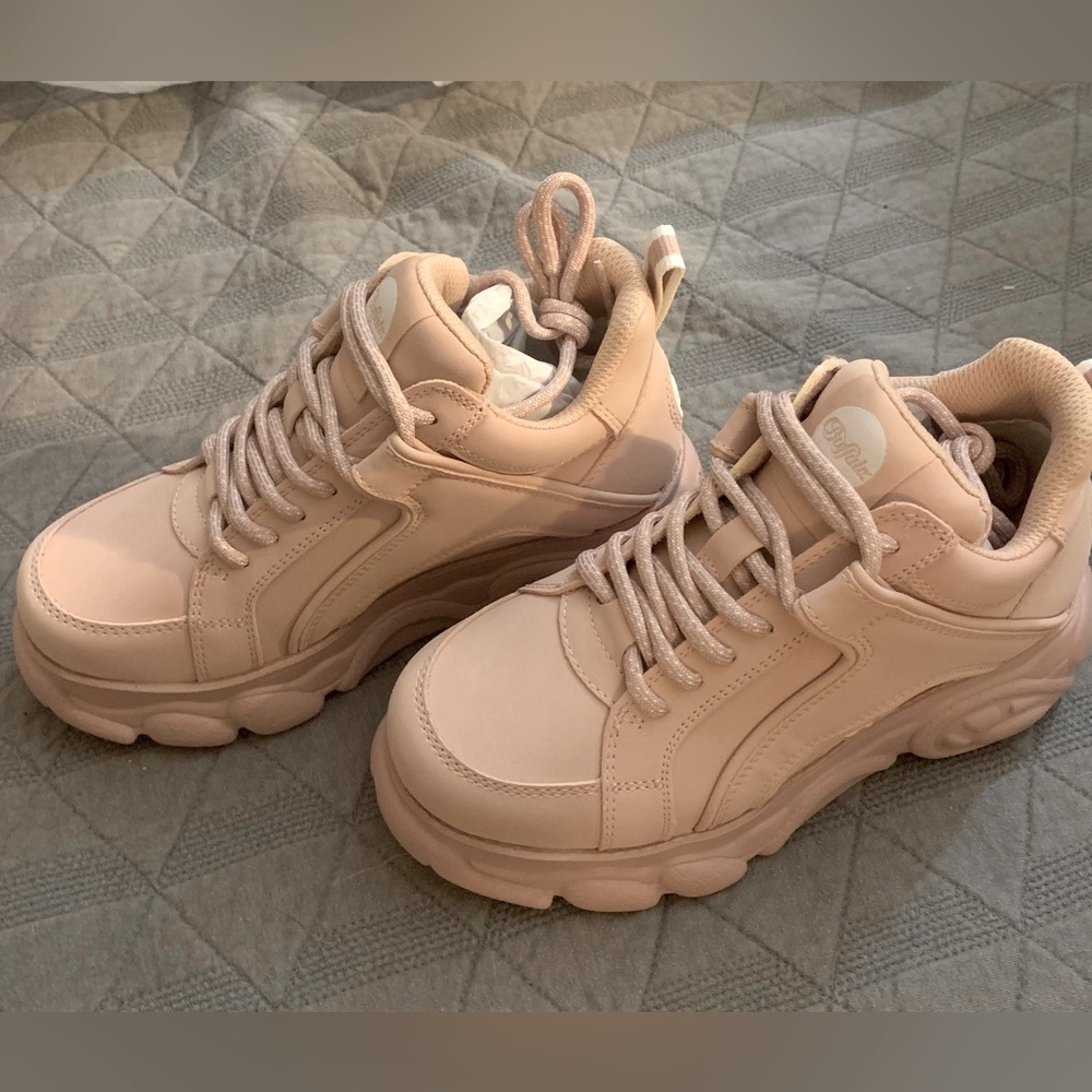 Buffalo London CLD Corin Platform Sneakers